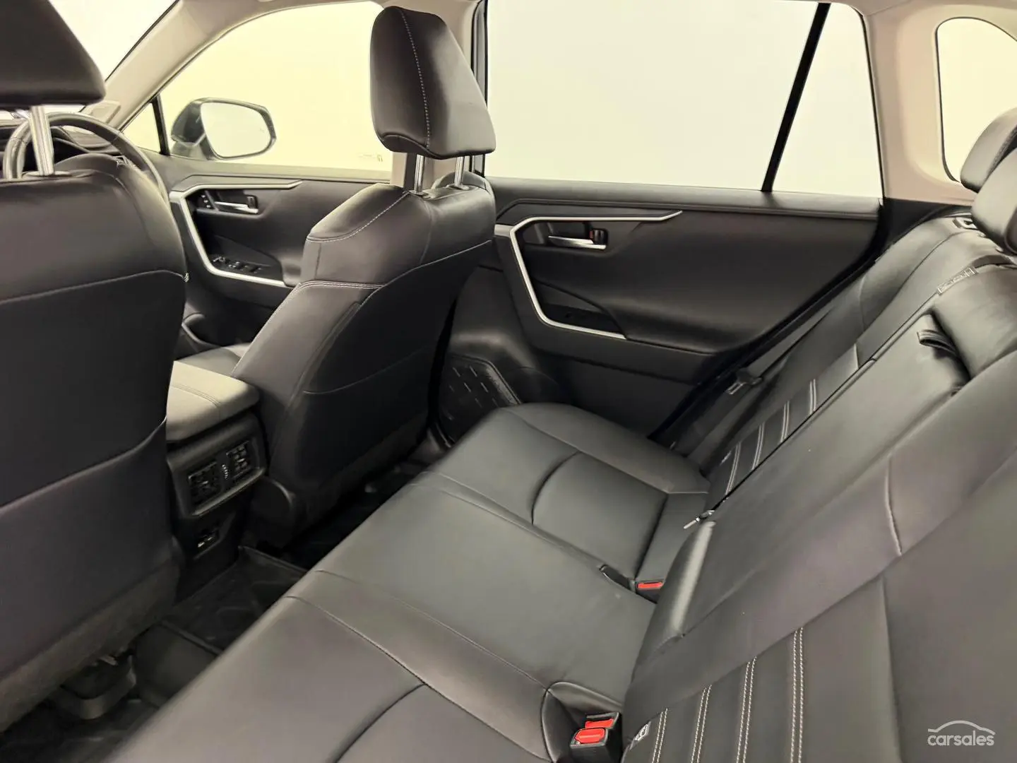 2021 Toyota RAV4 Gallery Image 26