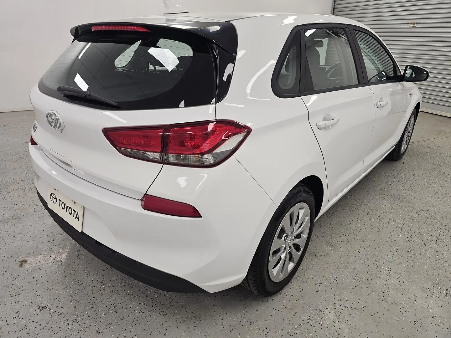 2020 Hyundai i30 Gallery Image 3