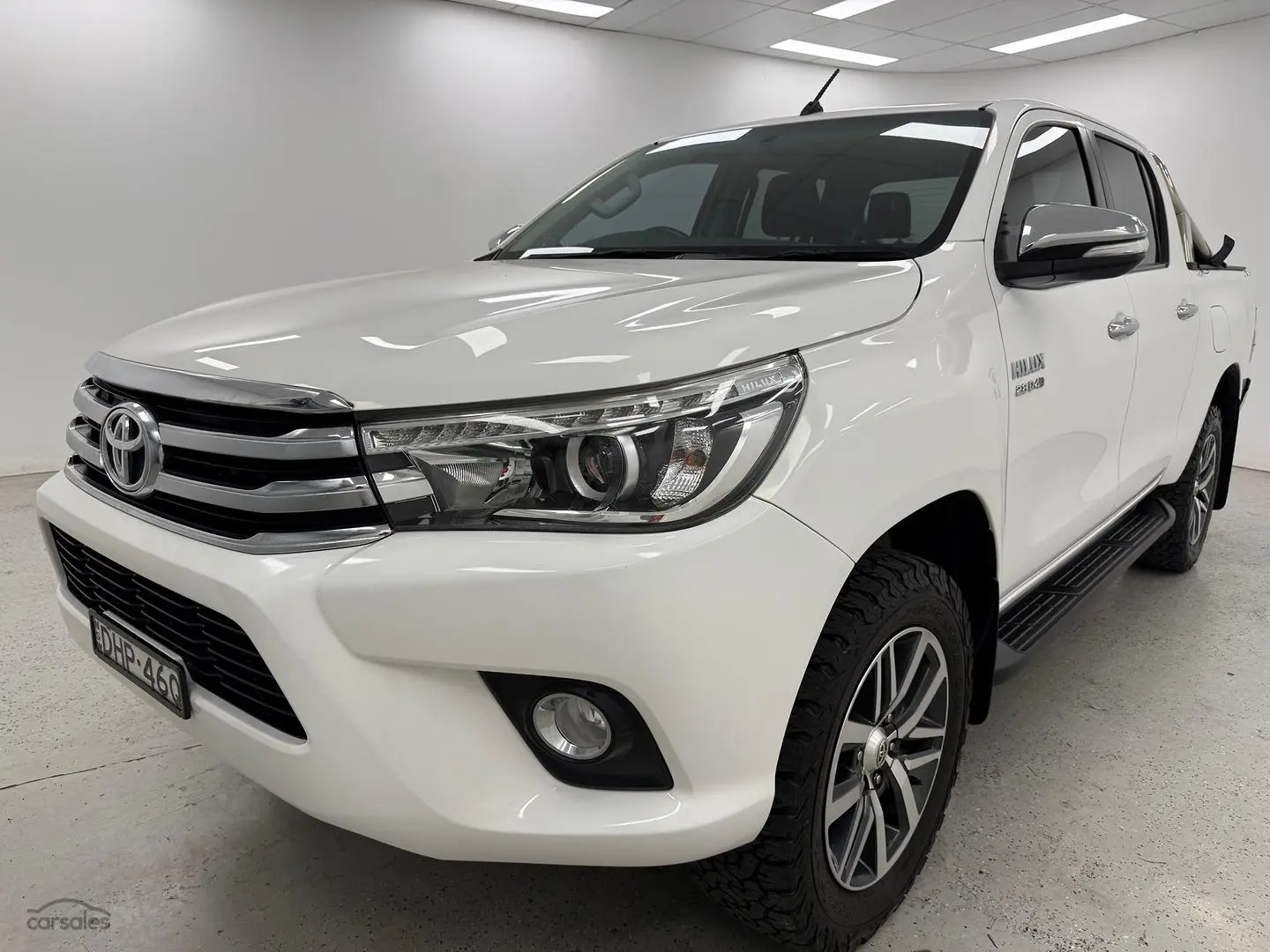 2017 Toyota Hilux Gallery Image 7