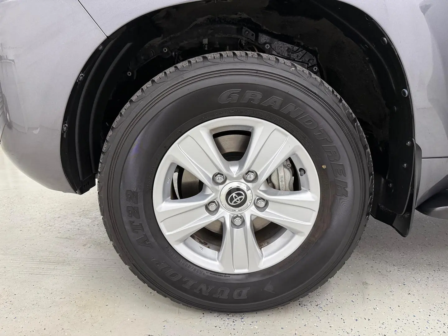 2019 Toyota Landcruiser Gallery Image 9