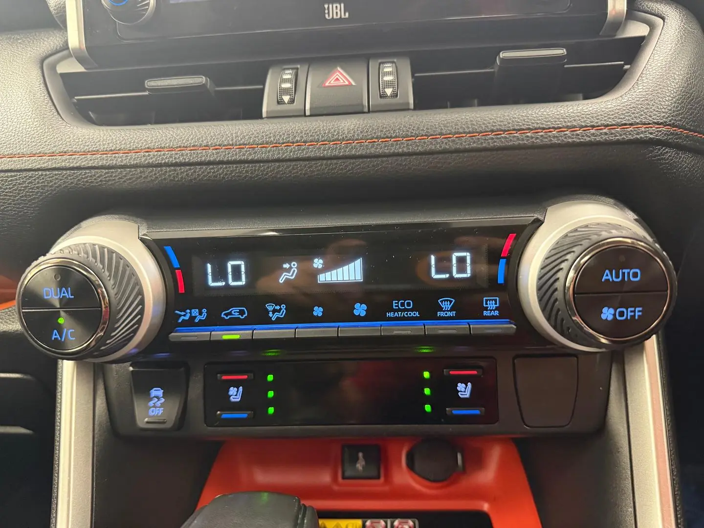 2022 Toyota RAV4 Gallery Image 37