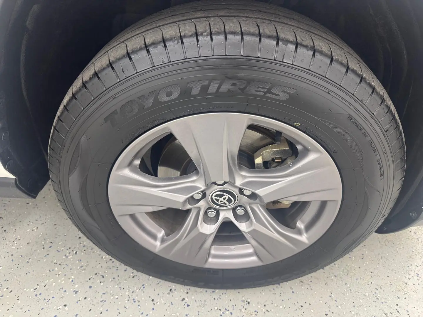 2022 Toyota RAV4 Gallery Image 15