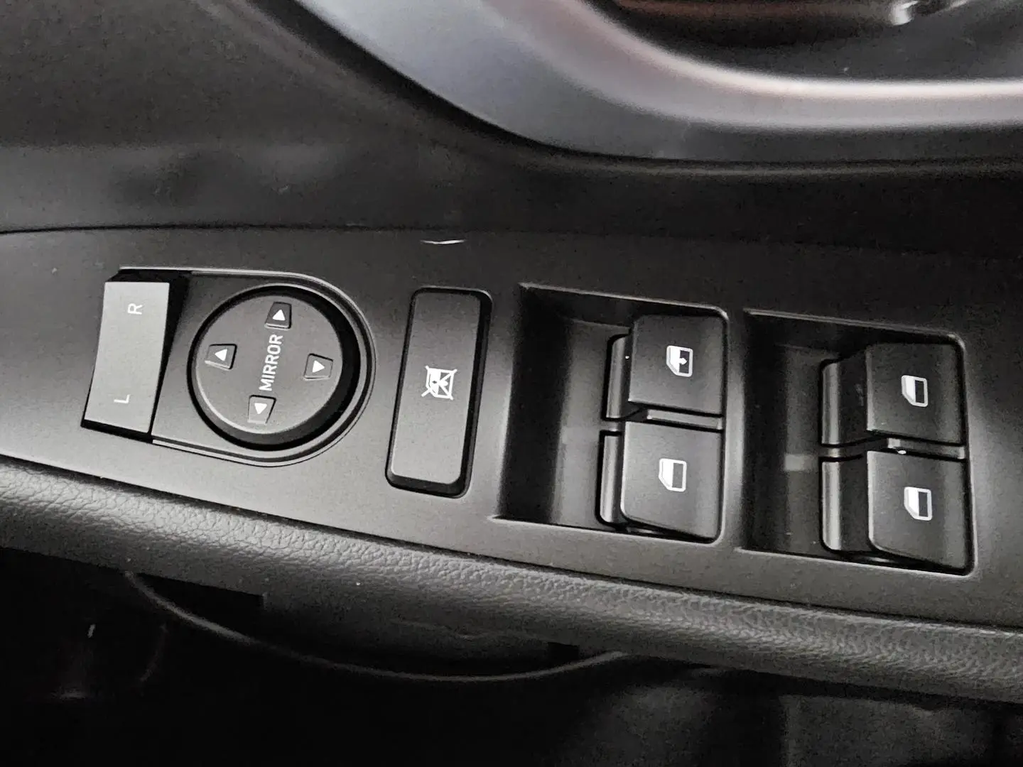 2020 Hyundai i30 Gallery Image 33