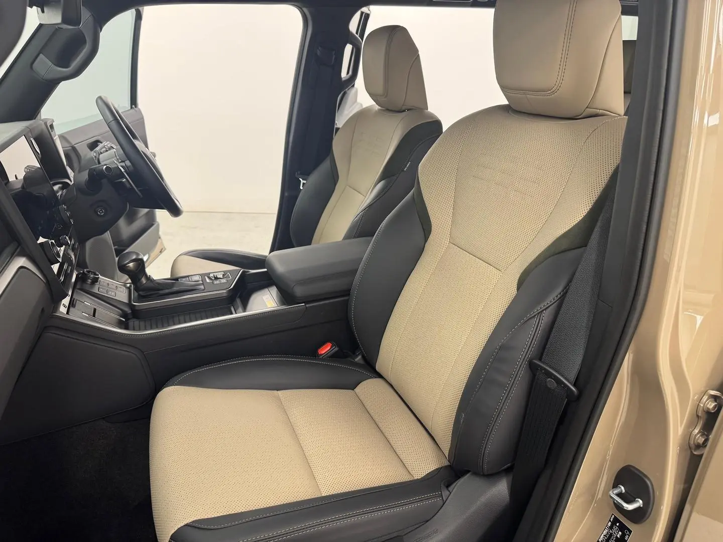 2024 Lexus GX Gallery Image 33