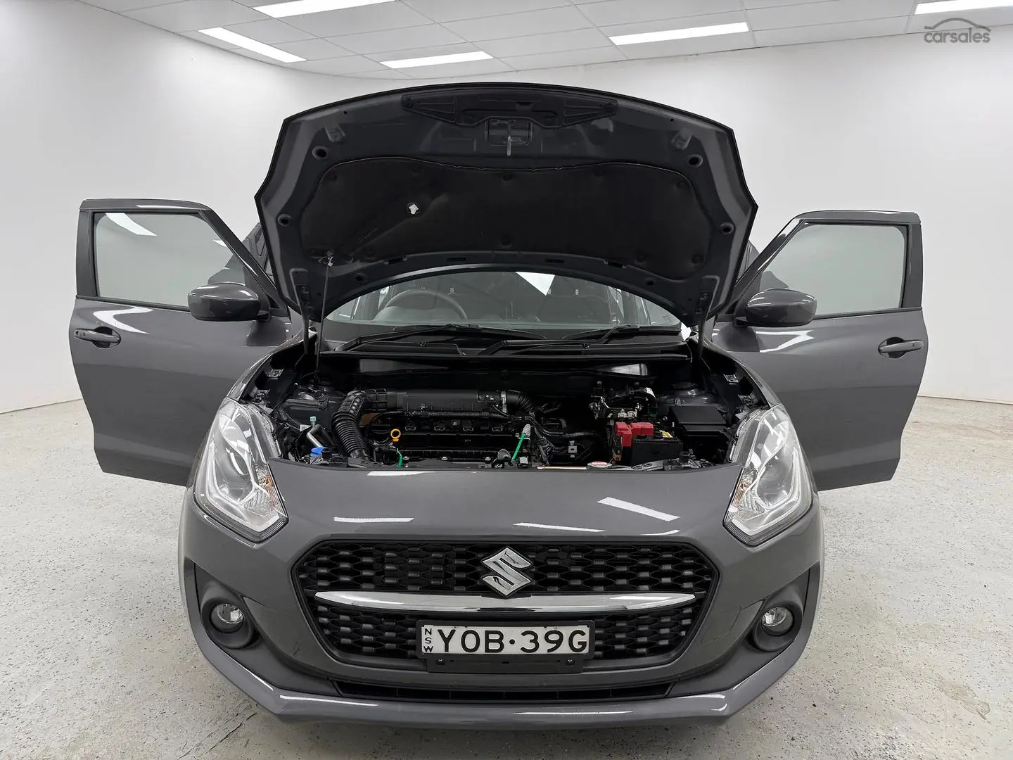 2023 Suzuki Swift Gallery Image 20