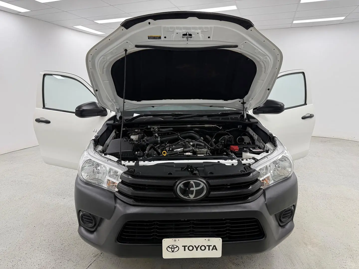 2020 Toyota Hilux Gallery Image 20