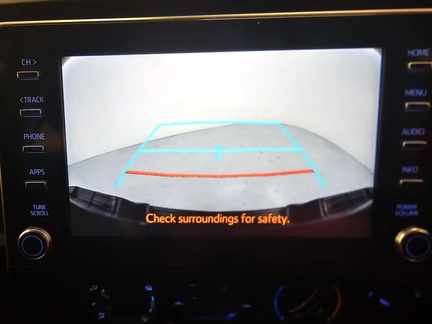 2022 Toyota Hilux Gallery Image 30