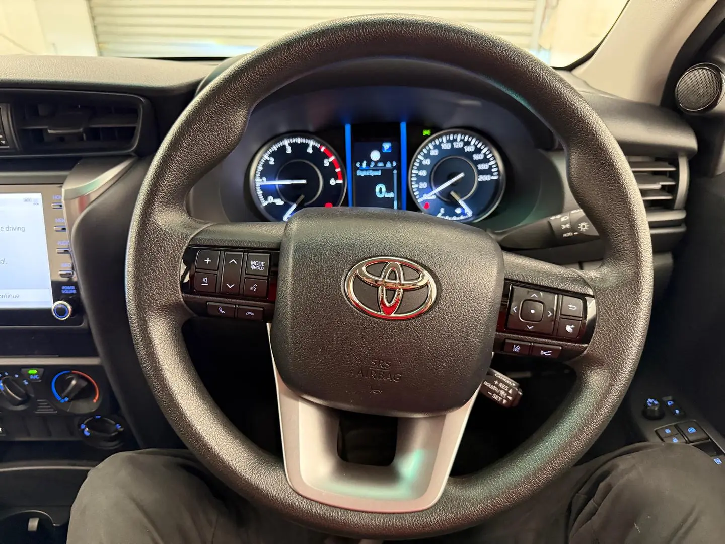 2024 Toyota Fortuner Gallery Image 28