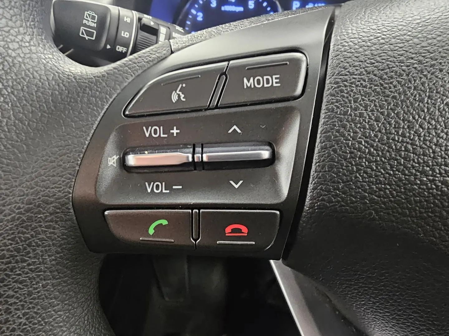 2020 Hyundai i30 Gallery Image 31