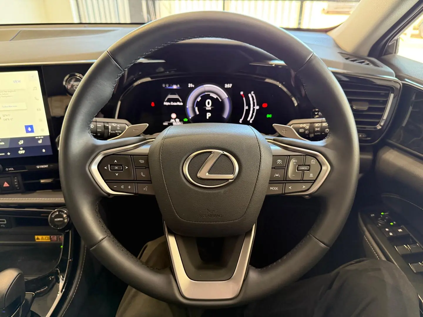 2025 Lexus NX Gallery Image 25
