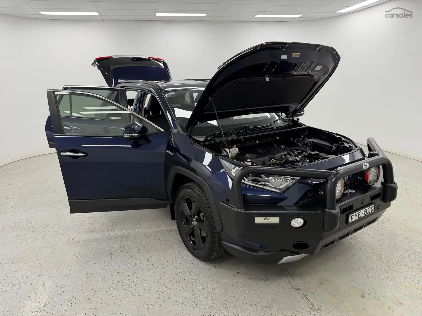 2021 Toyota RAV4 Gallery Image 7