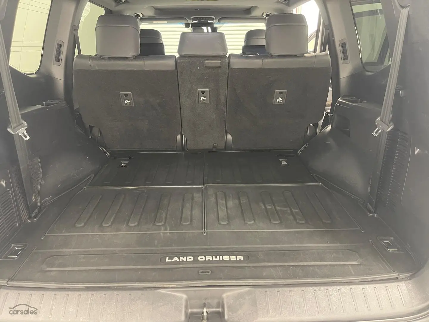 2023 Toyota Landcruiser Gallery Image 19