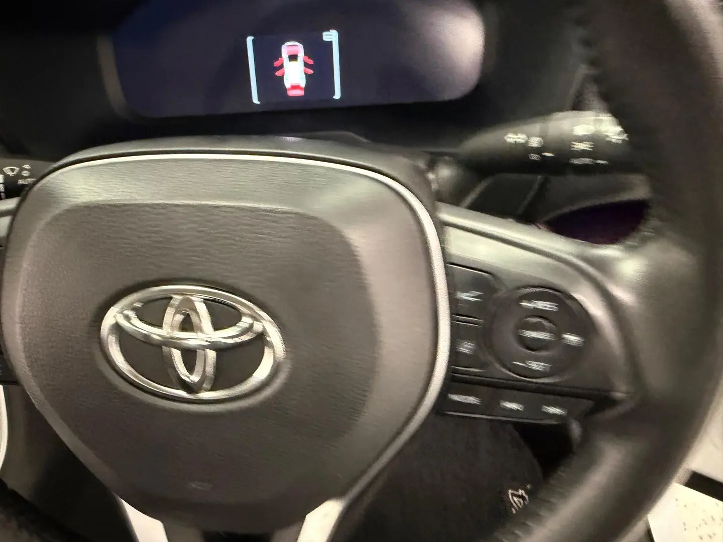 2023 Toyota RAV4 Gallery Image 18