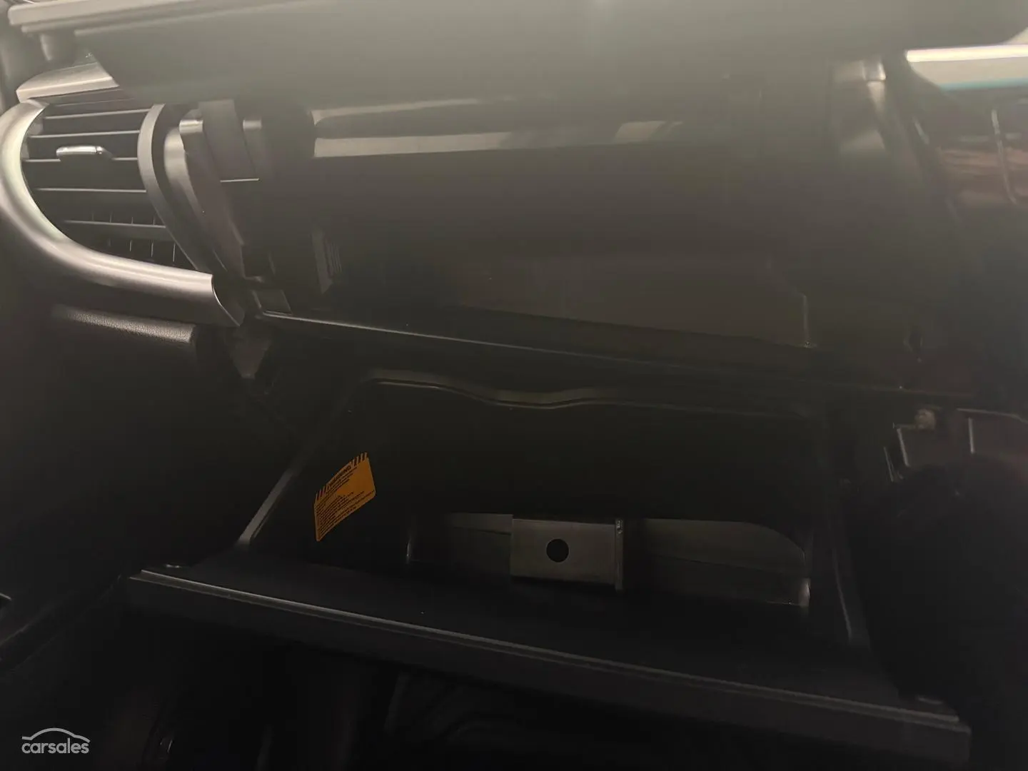 2017 Toyota Hilux Gallery Image 34