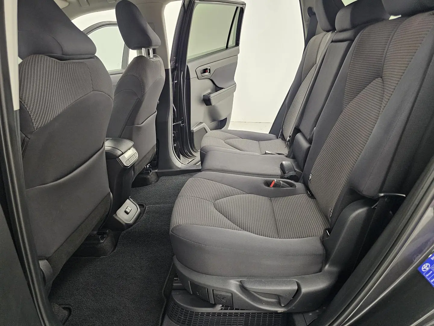 2024 Toyota Kluger Gallery Image 15