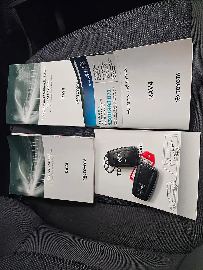 2022 Toyota RAV4 Gallery Image 43