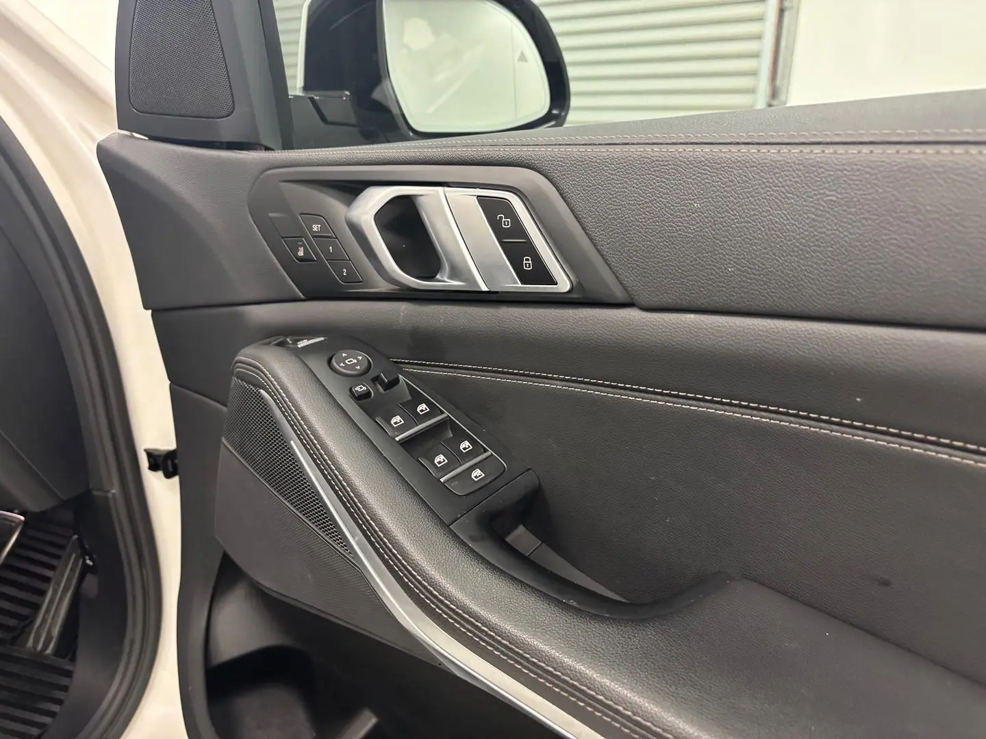 2021 BMW X5 Gallery Image 24