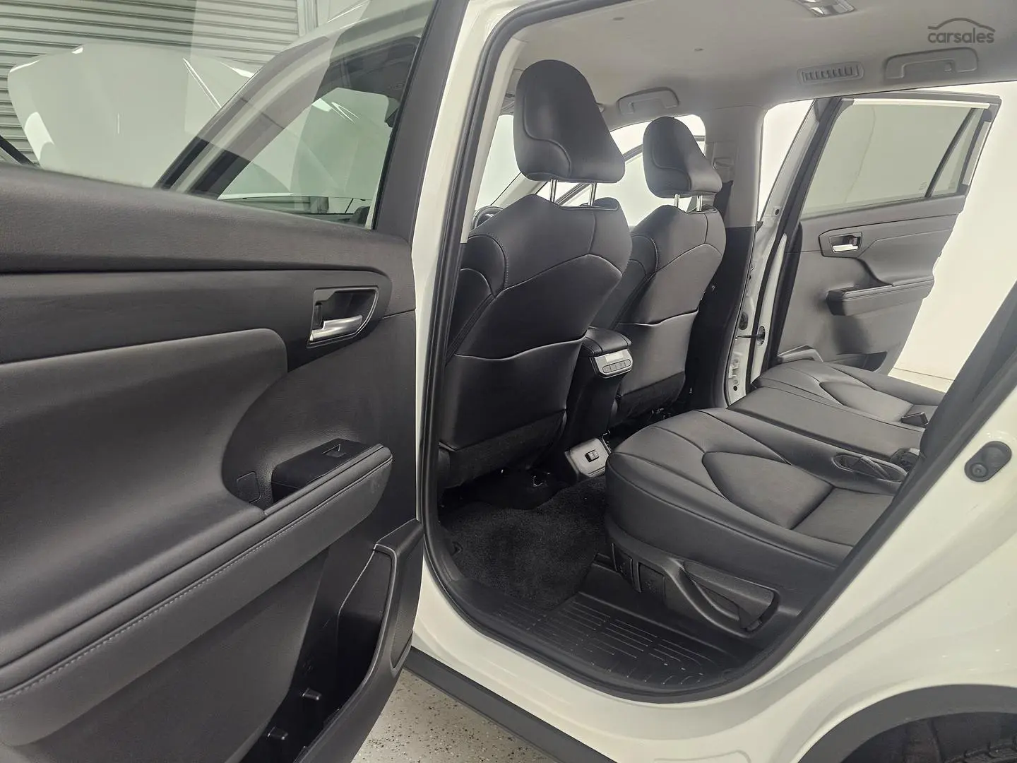 2021 Toyota Kluger Gallery Image 13