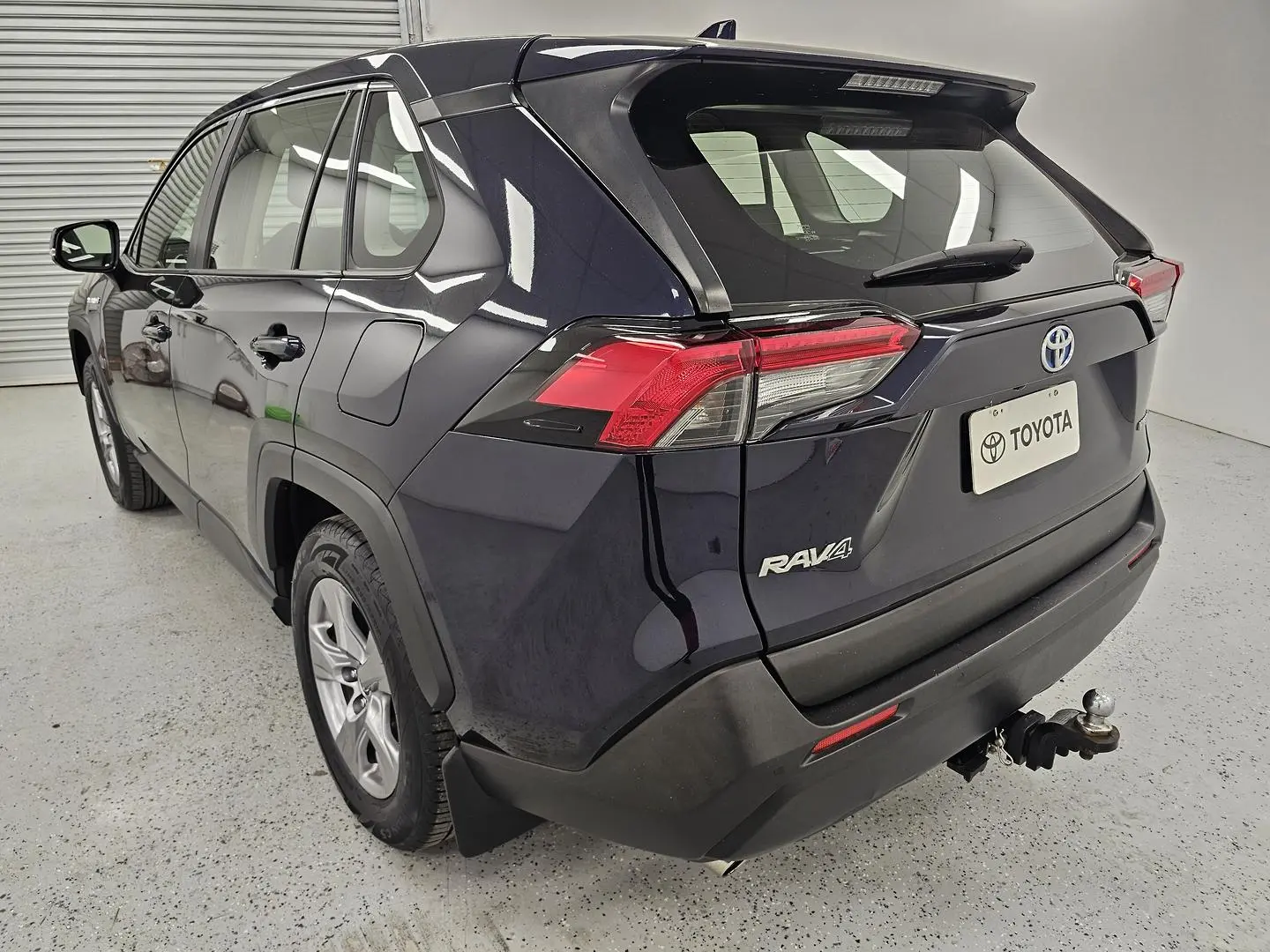 2022 Toyota RAV4 Gallery Image 5