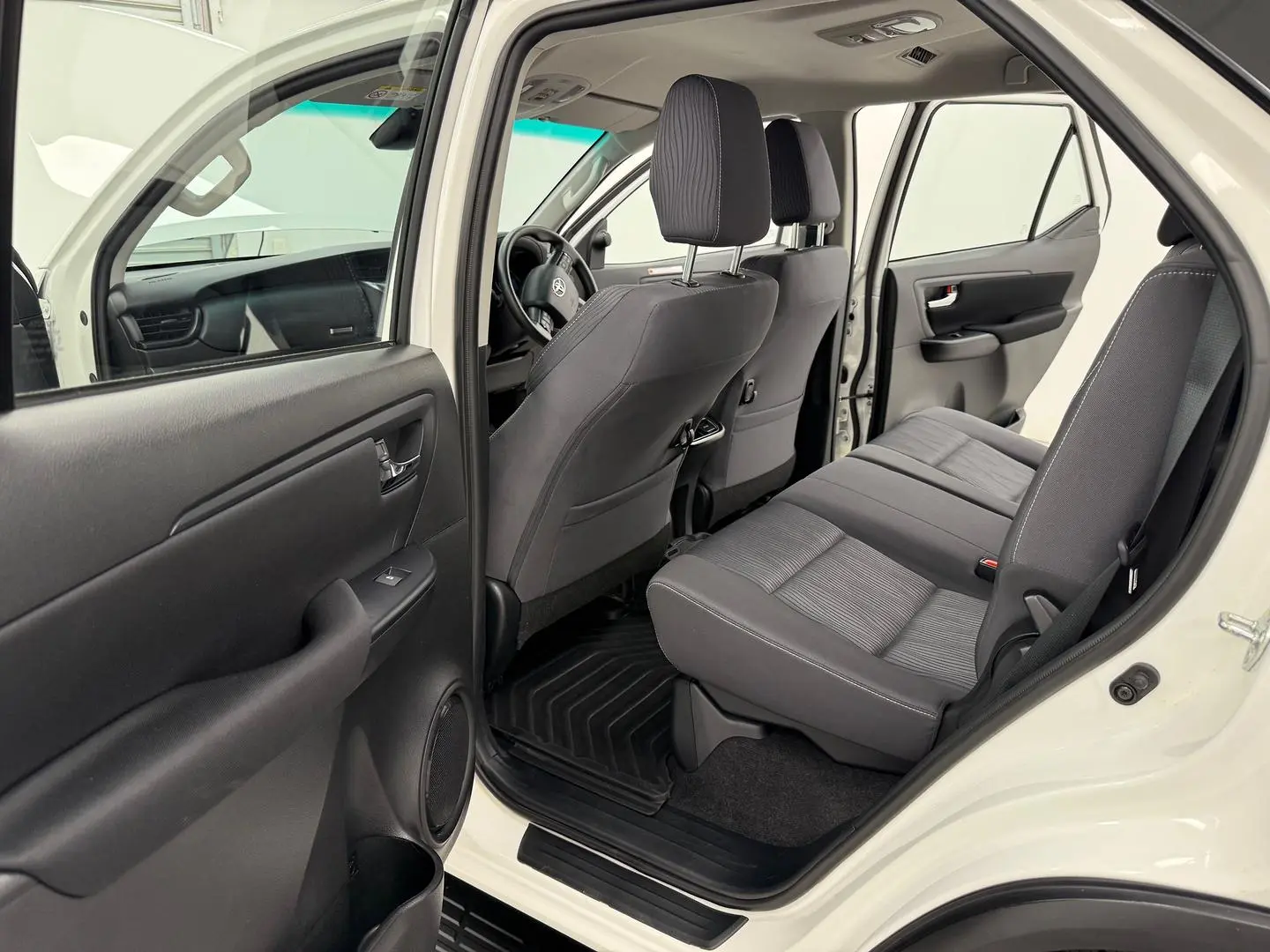 2024 Toyota Fortuner Gallery Image 12