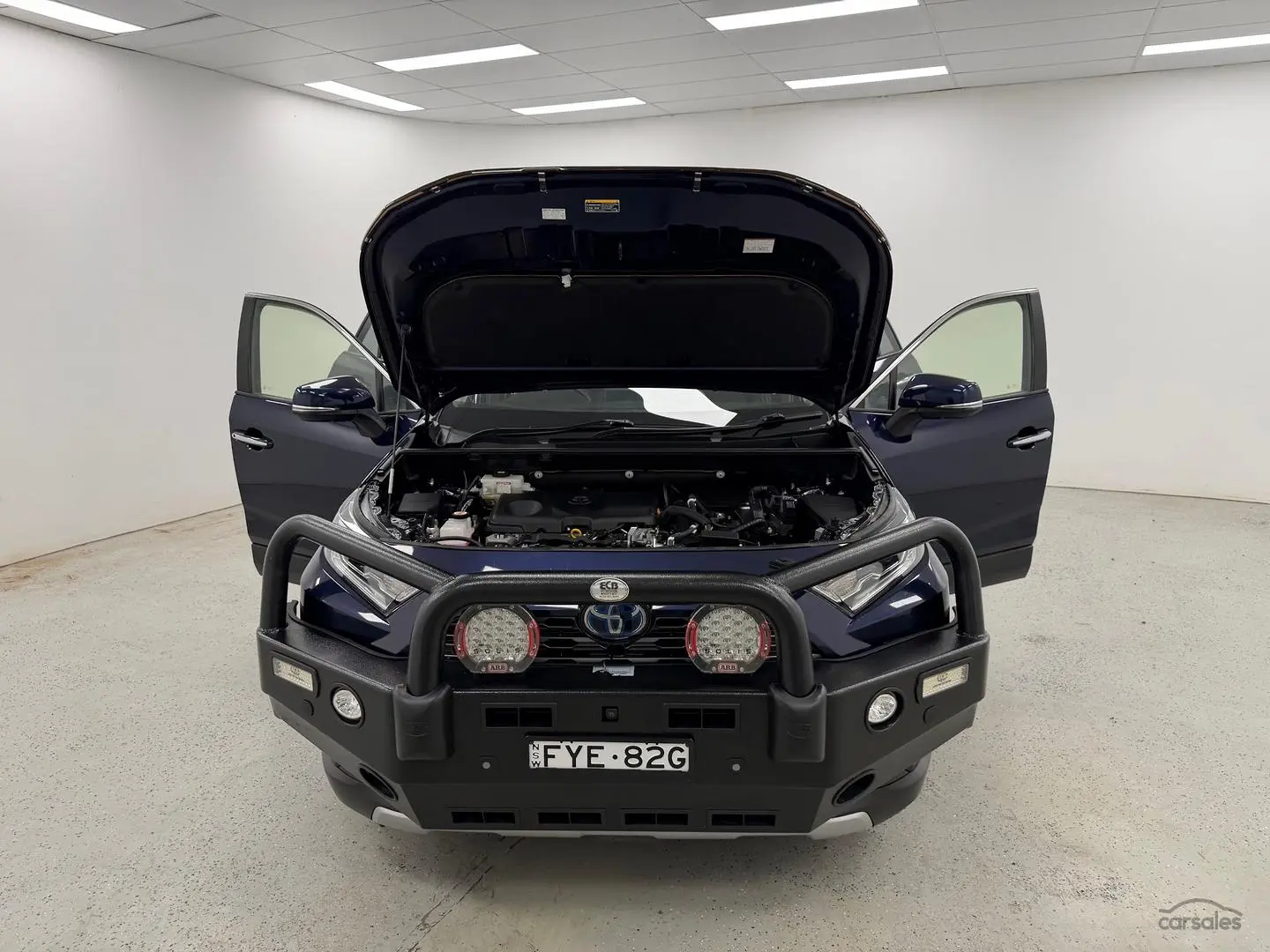 2021 Toyota RAV4 Gallery Image 13