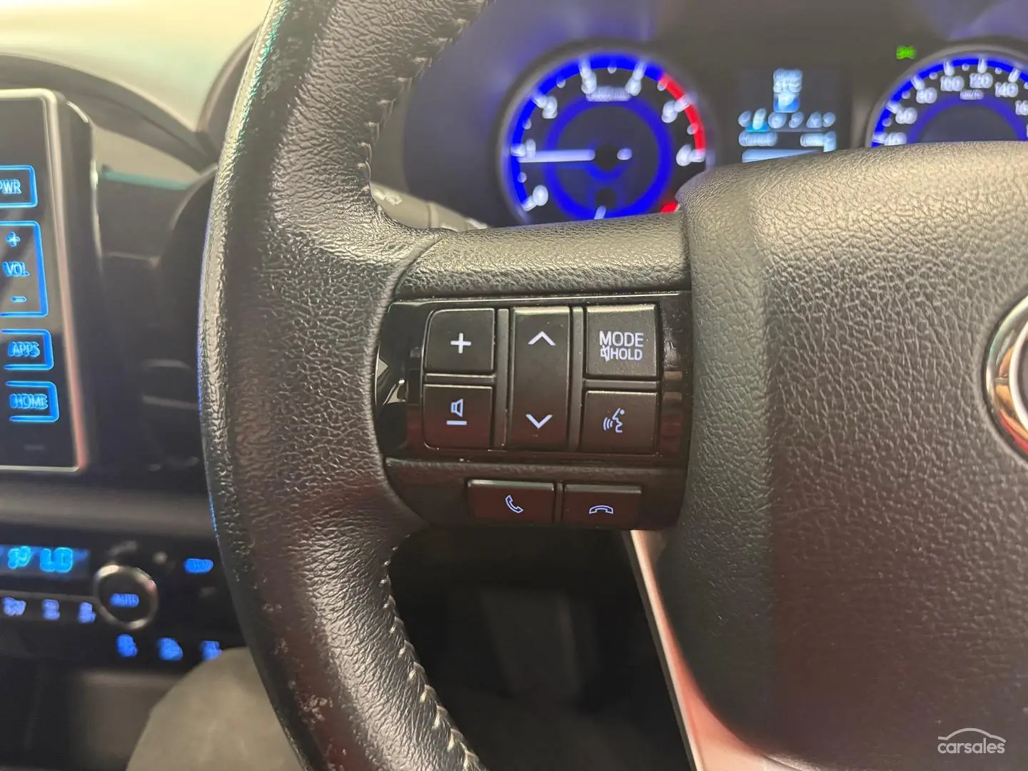 2017 Toyota Hilux Gallery Image 26