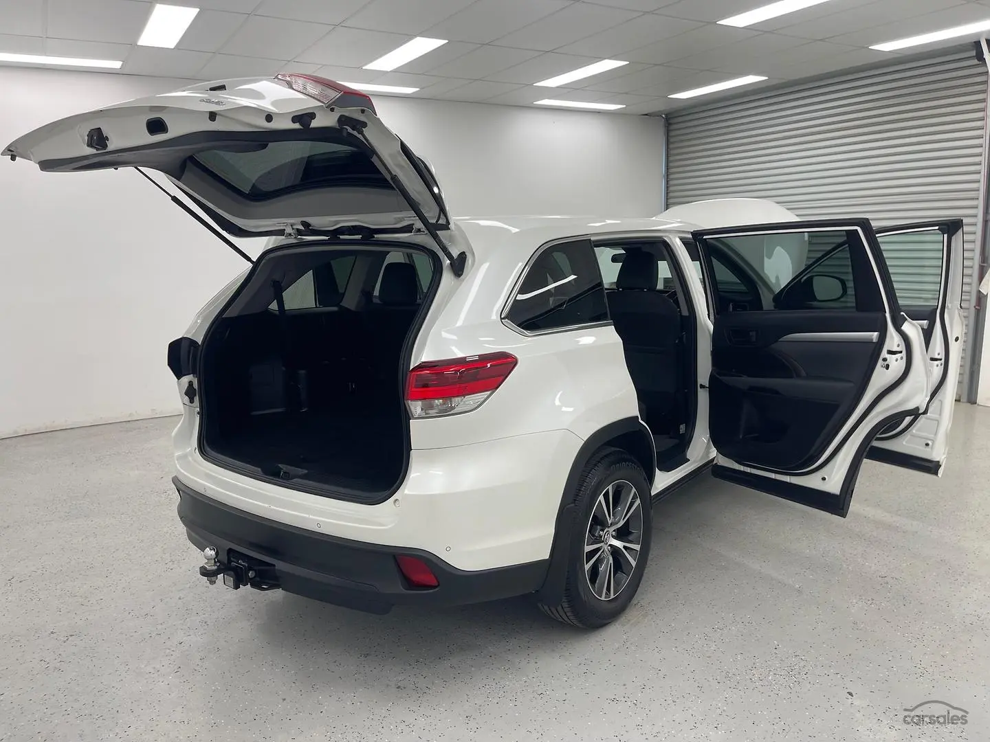 2018 Toyota Kluger Gallery Image 10