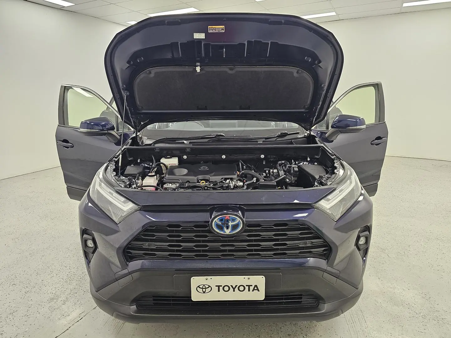 2022 Toyota RAV4 Gallery Image 26