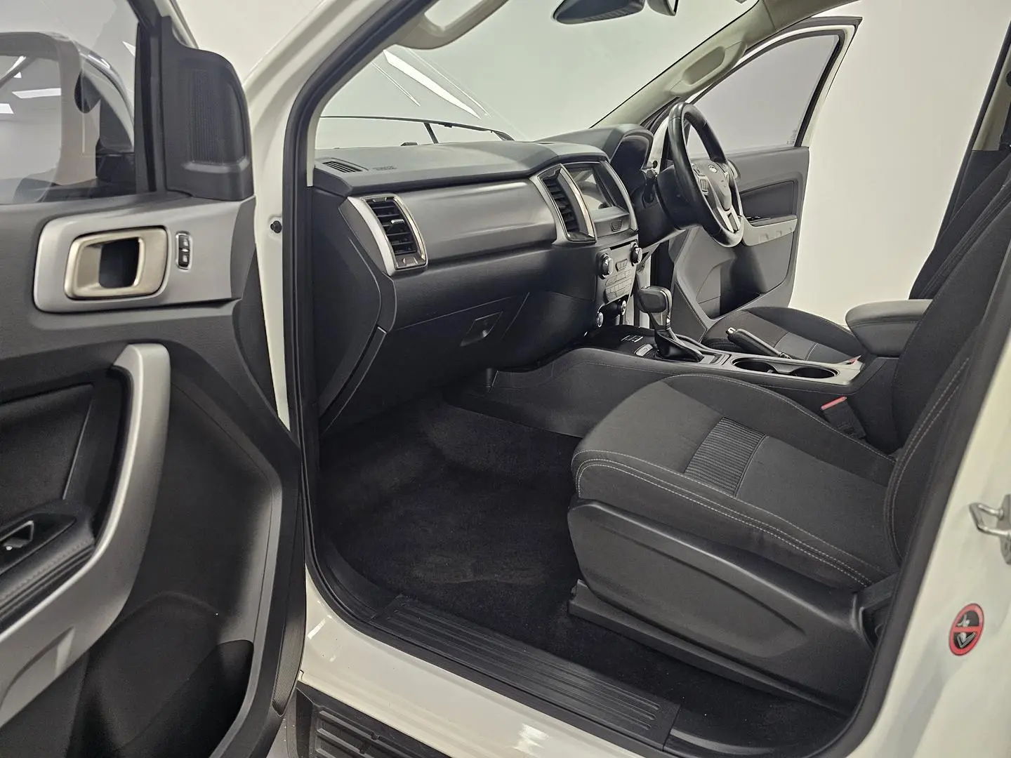 2020 Ford Ranger Gallery Image 11