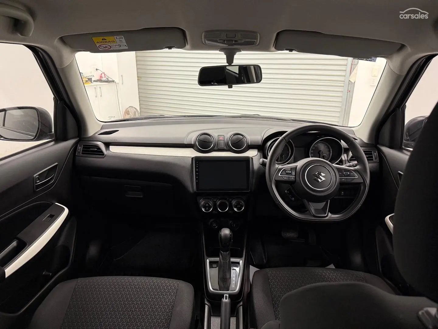 2023 Suzuki Swift Gallery Image 22