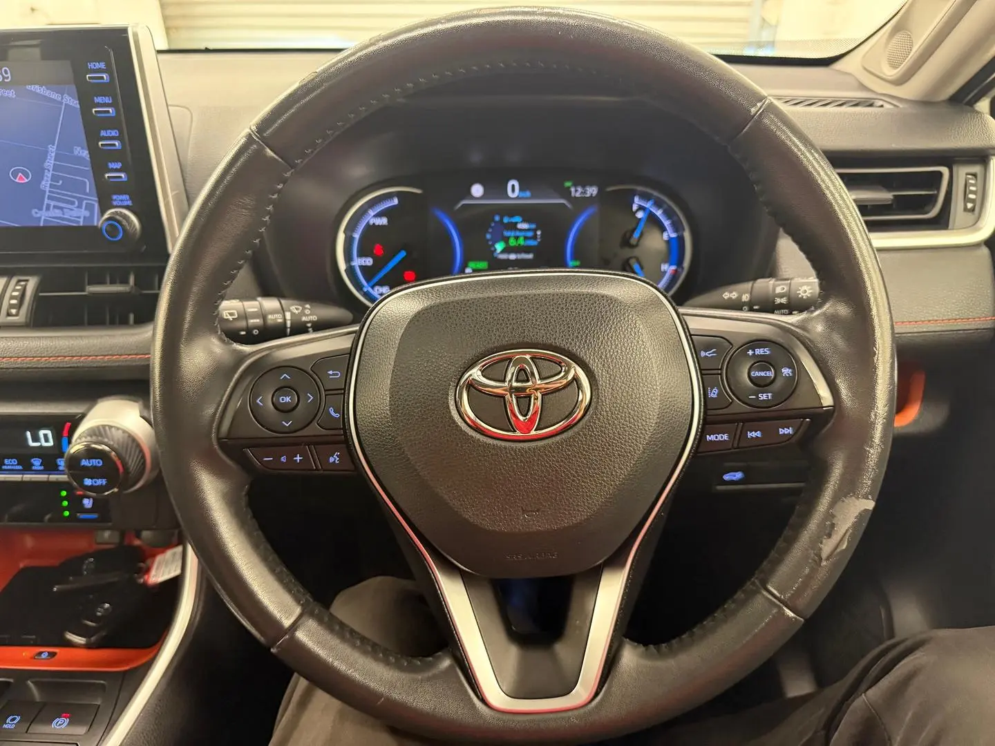 2022 Toyota RAV4 Gallery Image 29