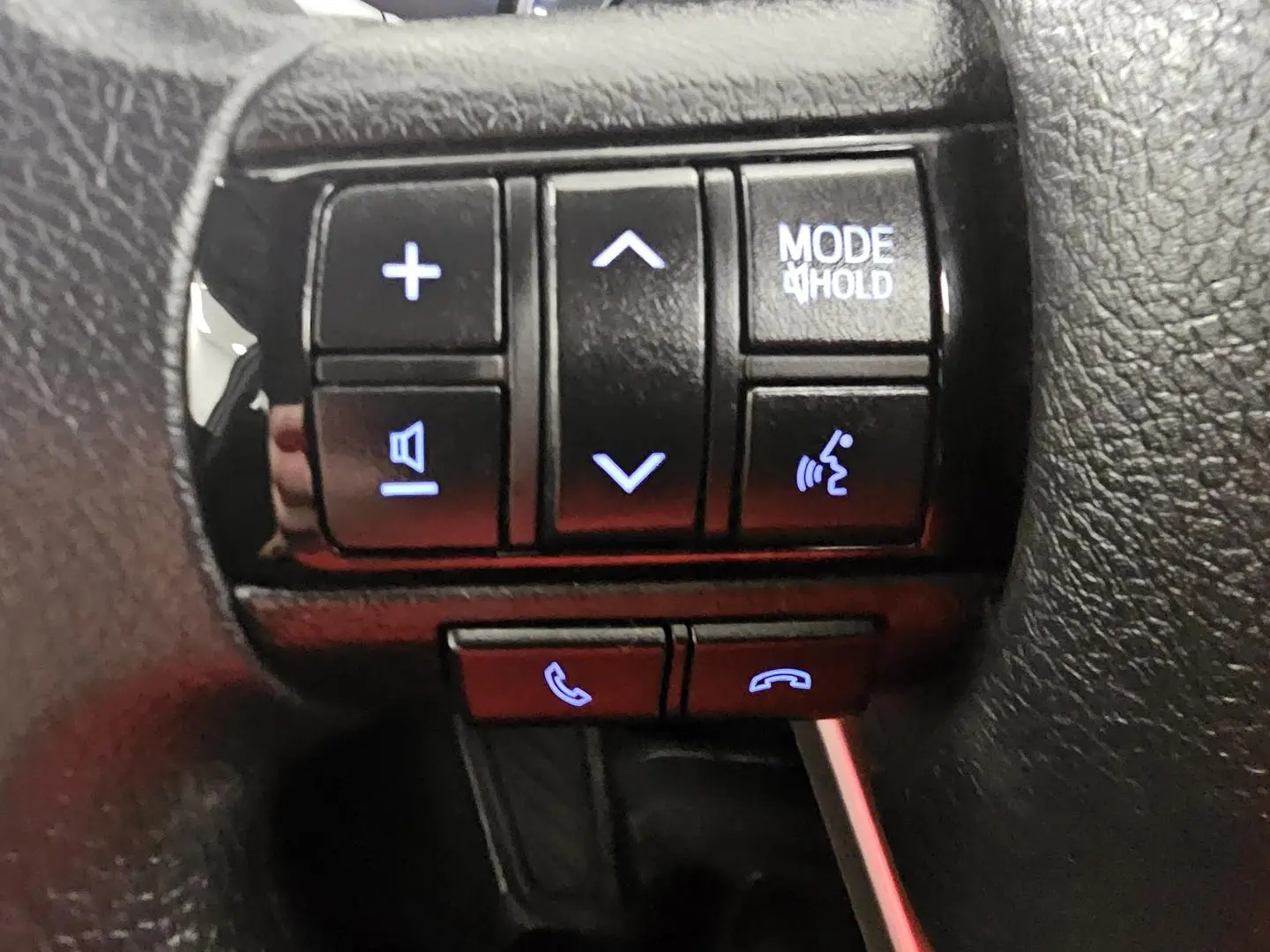 2022 Toyota Hilux Gallery Image 35