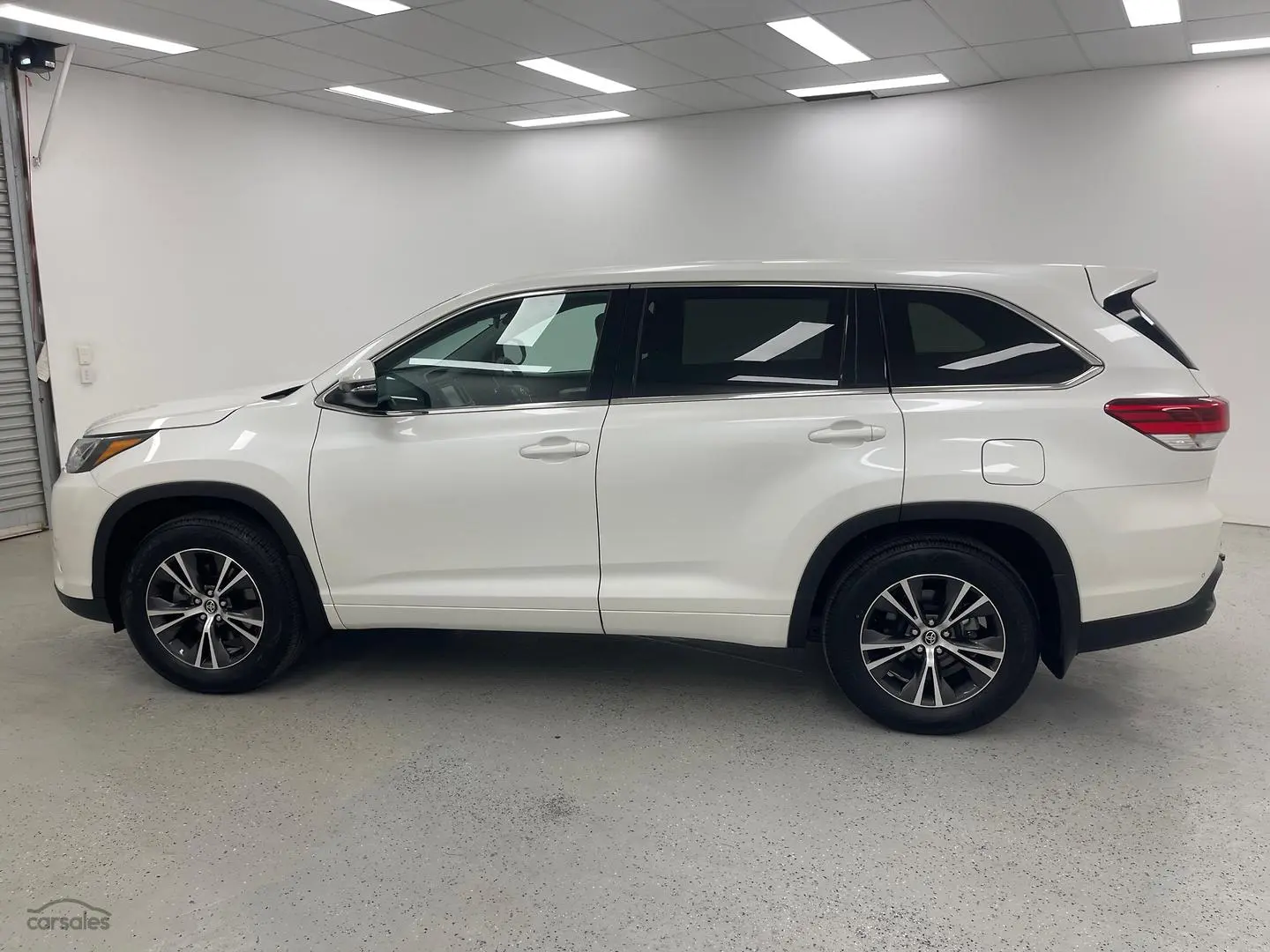 2018 Toyota Kluger Gallery Image 6