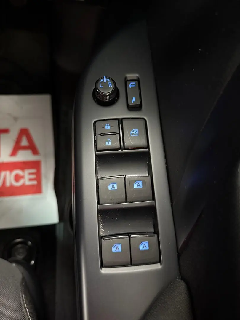 2024 Toyota Fortuner Gallery Image 32