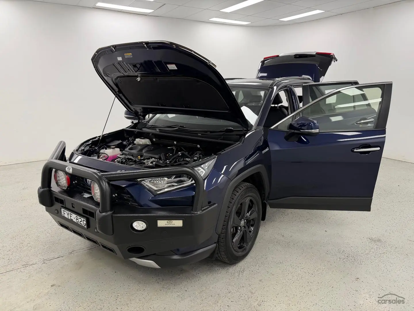 2021 Toyota RAV4 Gallery Image 12