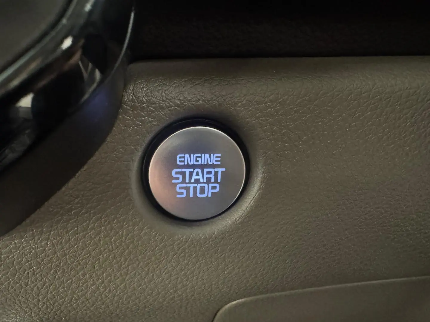 2024 Kia Carnival Gallery Image 18