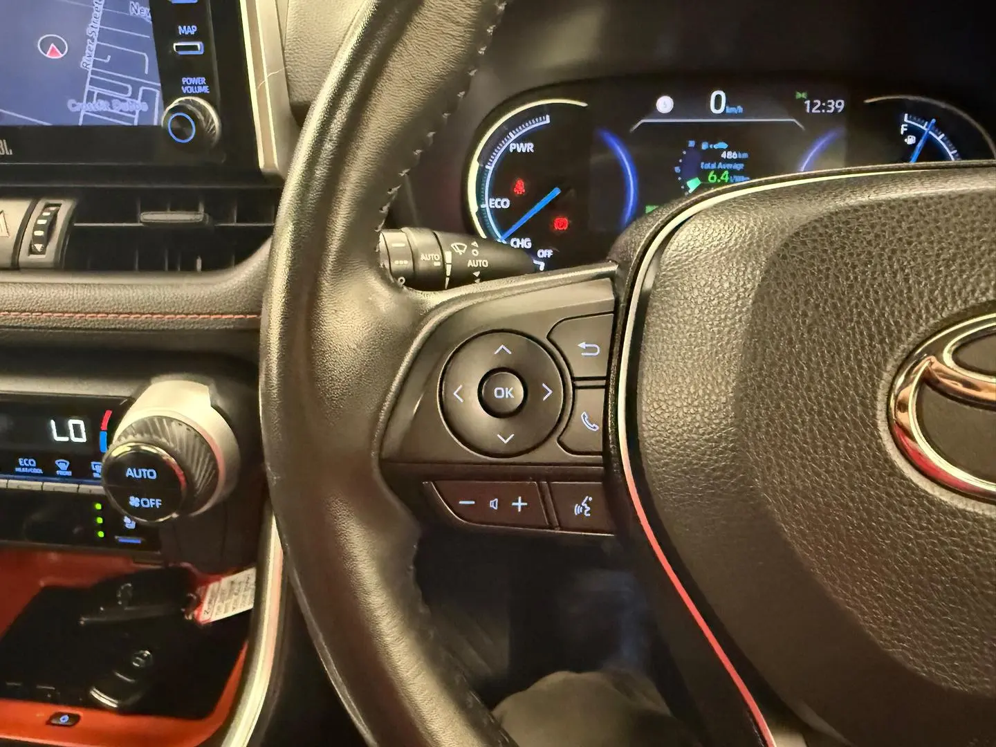 2022 Toyota RAV4 Gallery Image 30