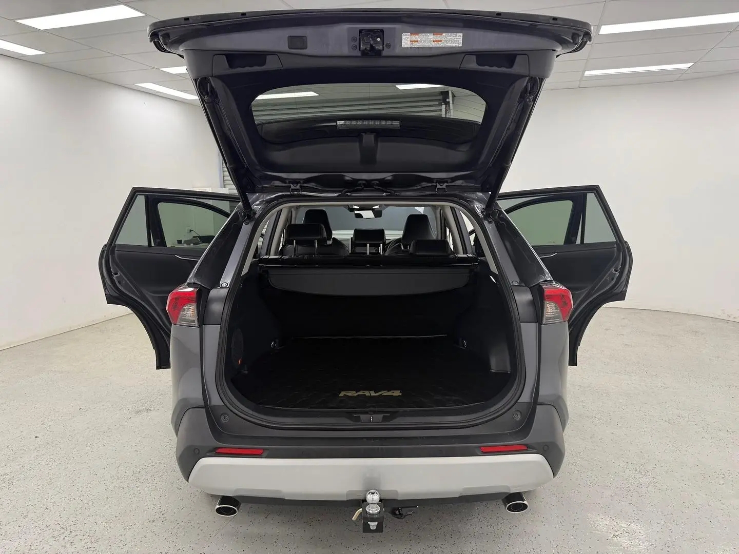 2022 Toyota RAV4 Gallery Image 14