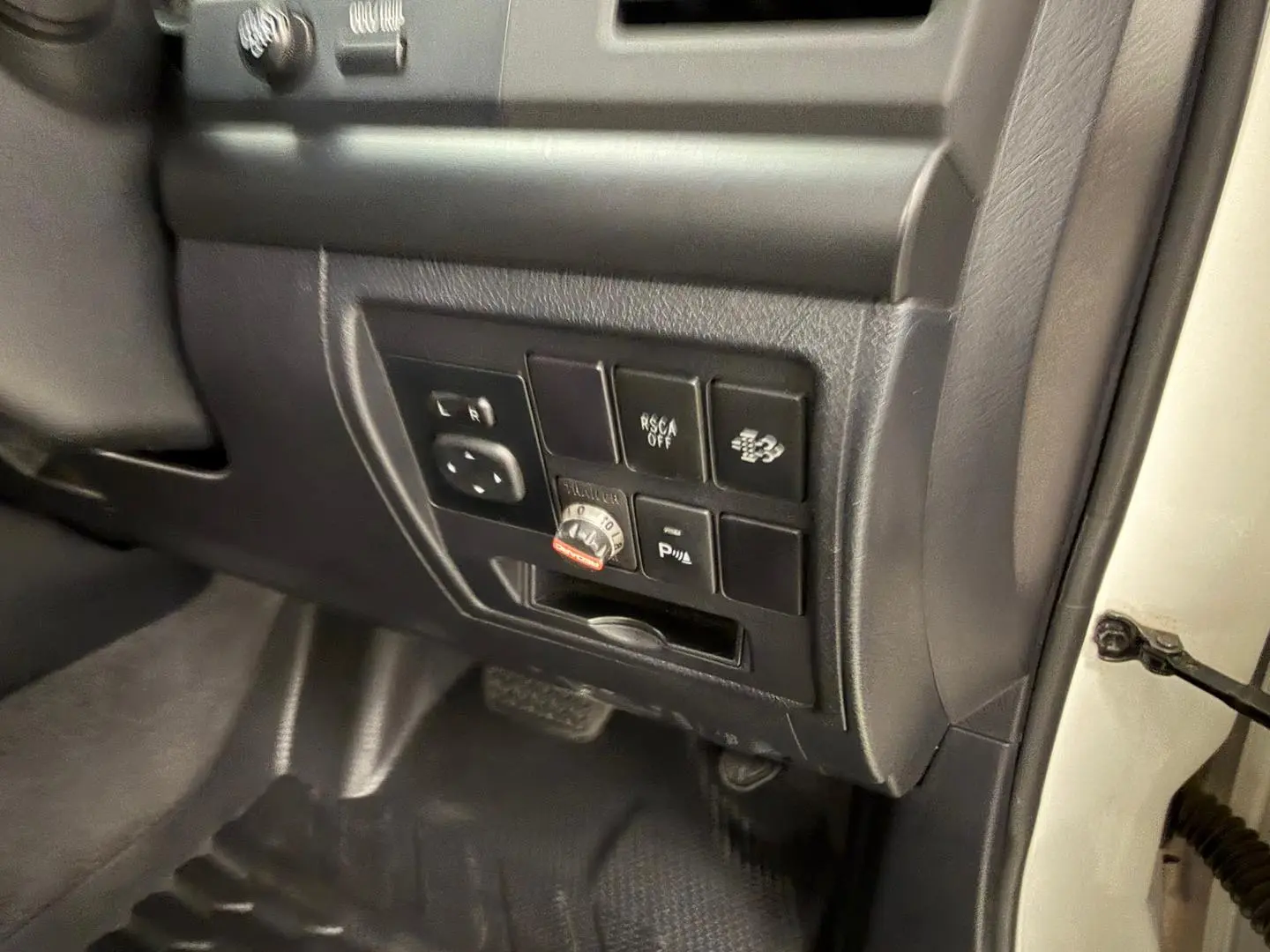 2020 Toyota Landcruiser Gallery Image 20