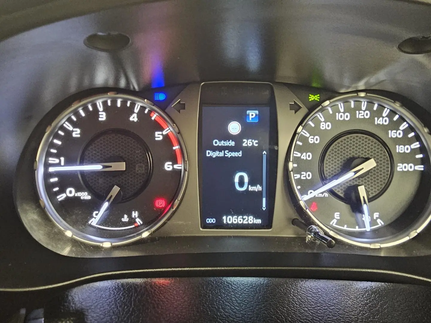 2022 Toyota Hilux Gallery Image 28