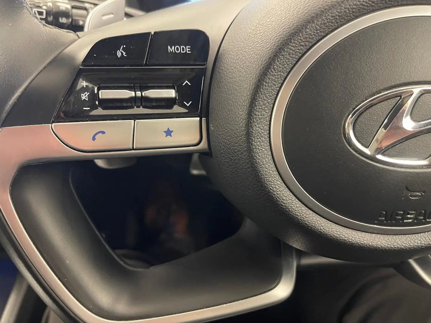 2021 Hyundai Tucson Gallery Image 32